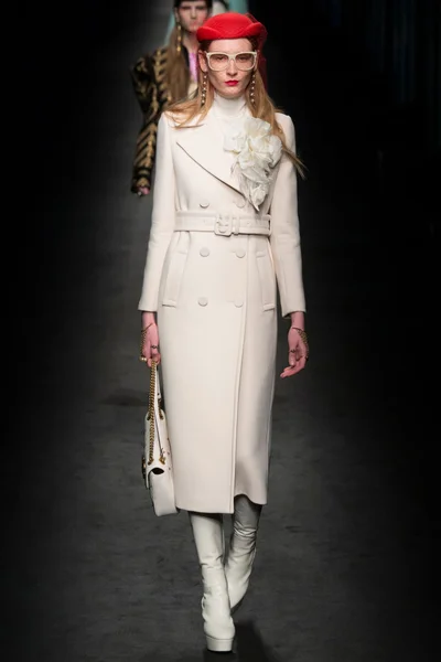 Look 68